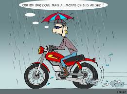 rouler sous la pluie en moto